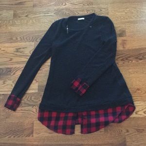 Tunic with flannel undershirt detail